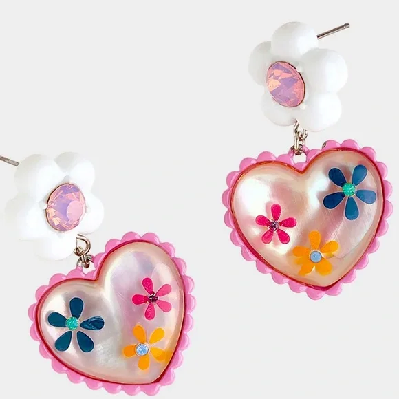 New Betsey Johnson HOP TO IT FLOWER HEART DROP EARRINGS - Picture 3 of 9